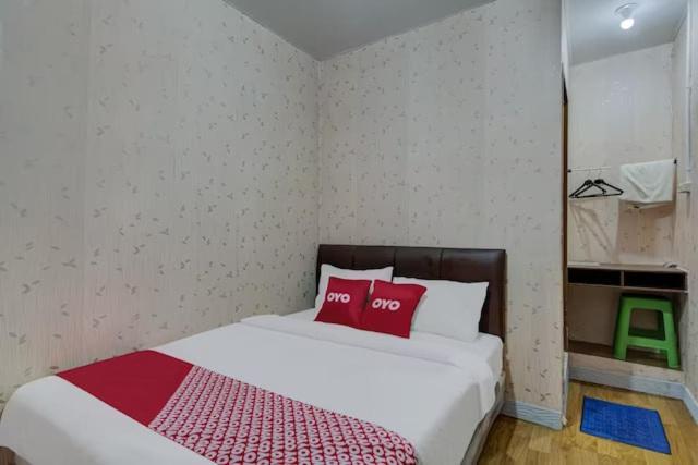 Super Oyo Capital O 3198 Sukomanunggal Inn Surabaya Luaran gambar